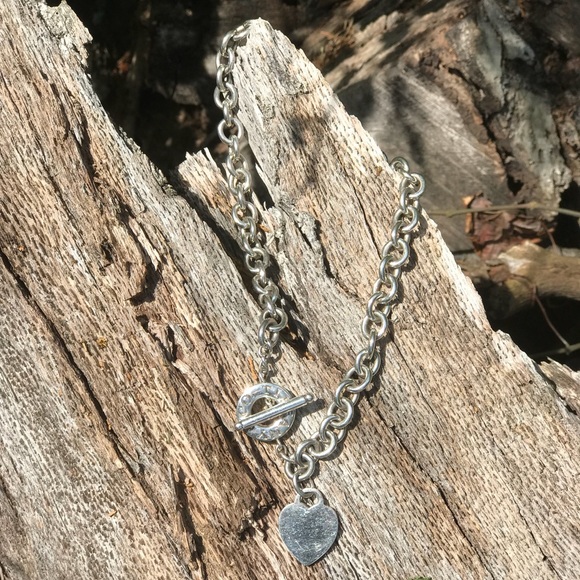 Tiffany & Co. Heart Toggle Necklace - Picture 4 of 8